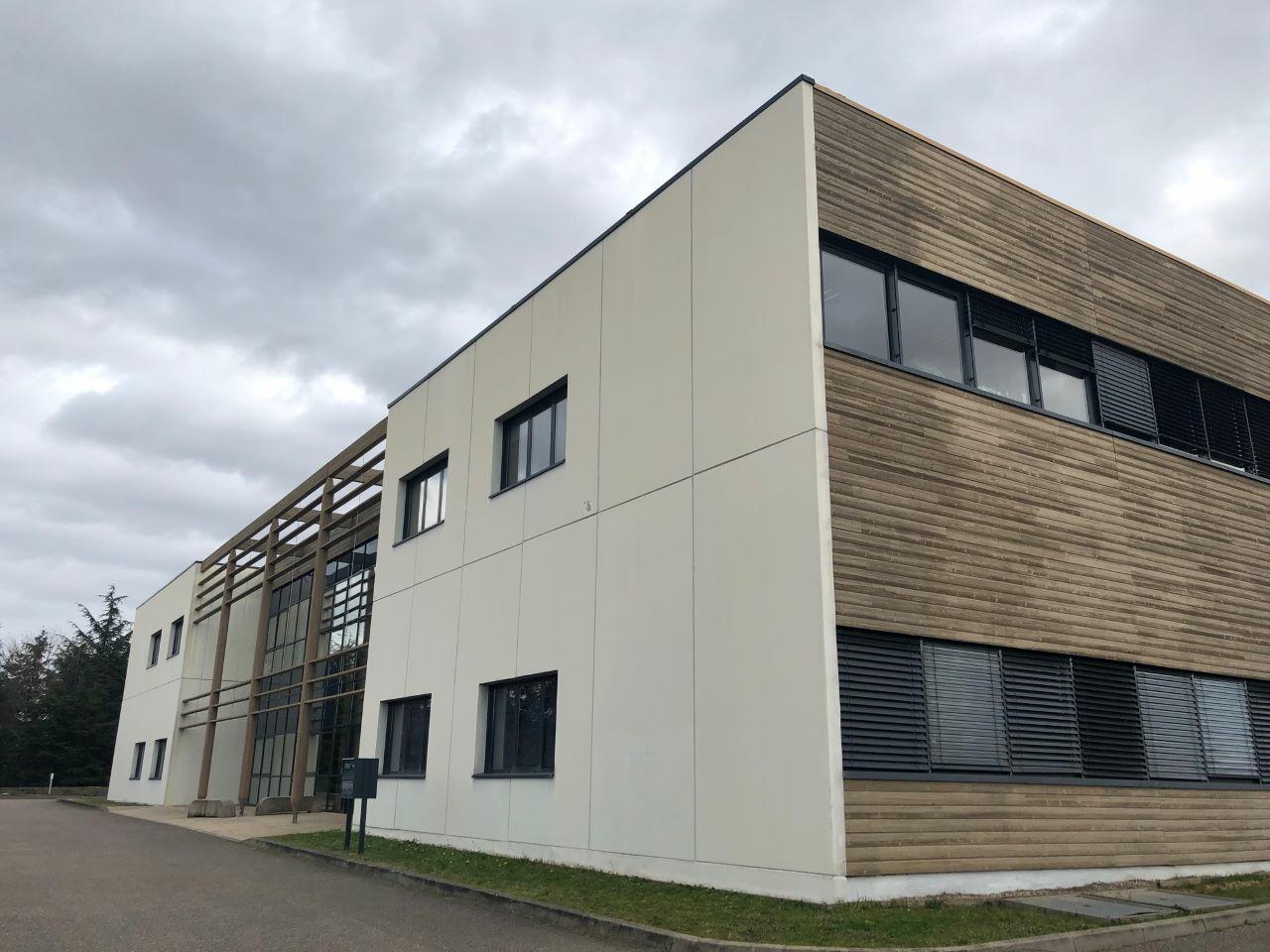 Bureau Saint-Priest 1910m² Location bureau Saint-Priest Rhône OLBUR2108959 1